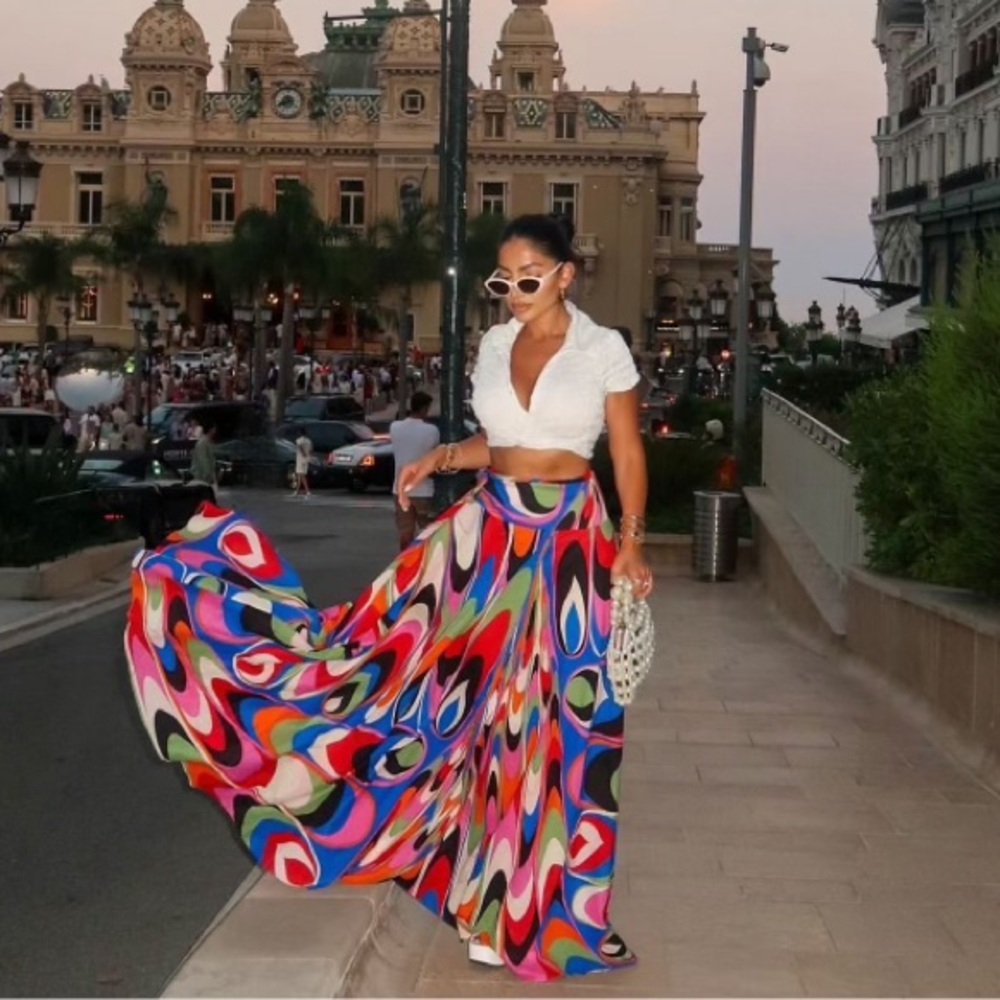 Pucci multicolor long flowy skirt(brand new worn once)